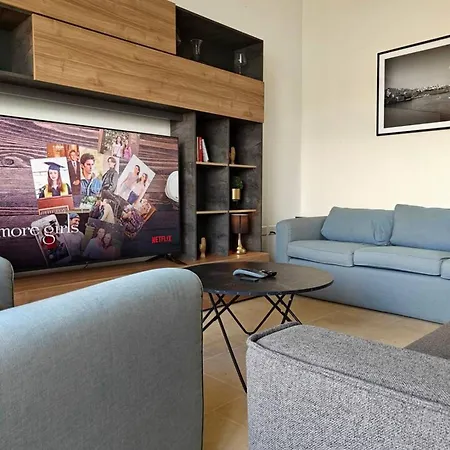 Harbour Lights סנגלאה