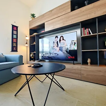 Harbour Lights סנגלאה