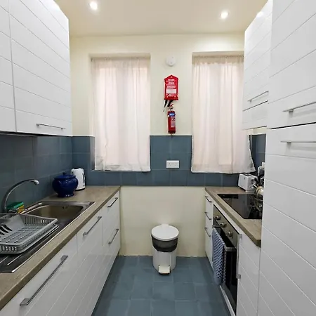 Harbour Lights Apartment Senglea