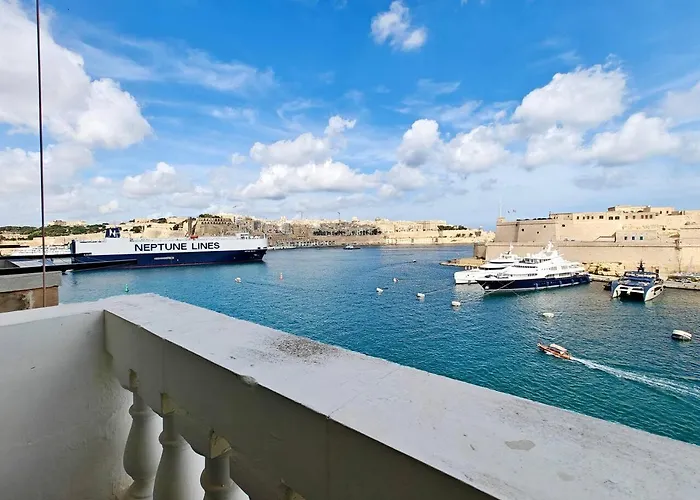 Harbour Lights Senglea